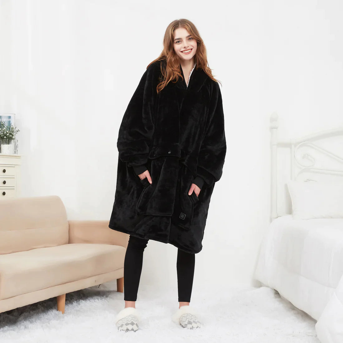 Heated Hoodie Blanket – Wearable Electric Blanket with Pockets, Adjustable Heat, Indoor & Outdoor
